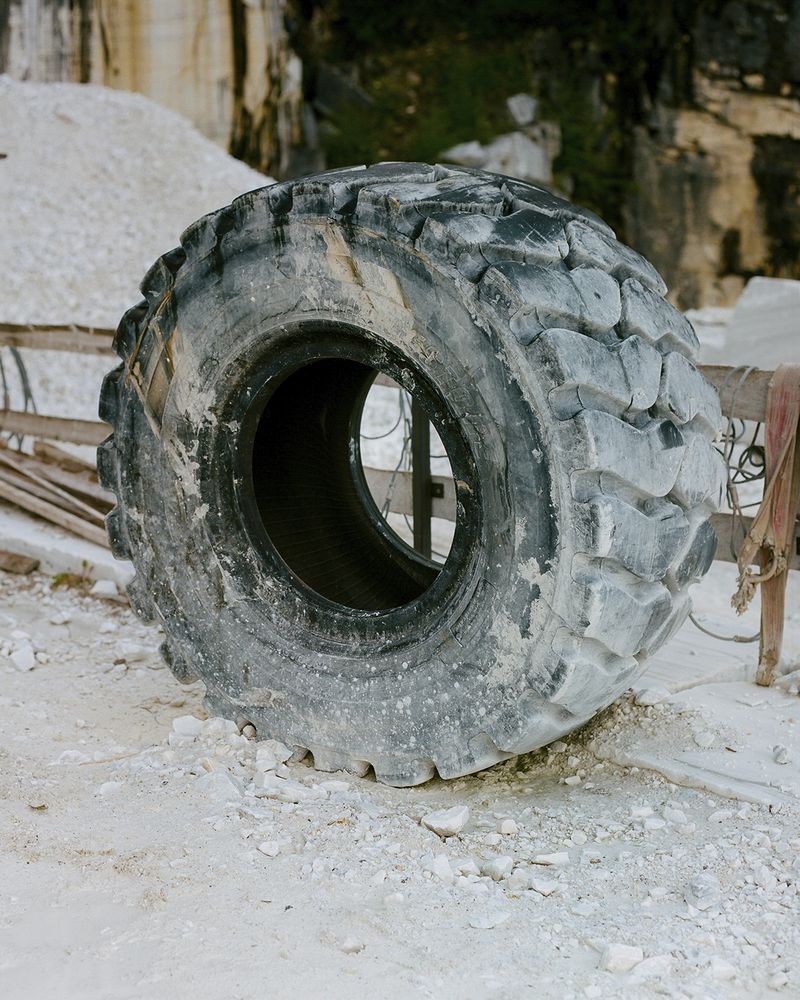 © Vincent Forstenlechner - Image from the Snow Pillars photography project