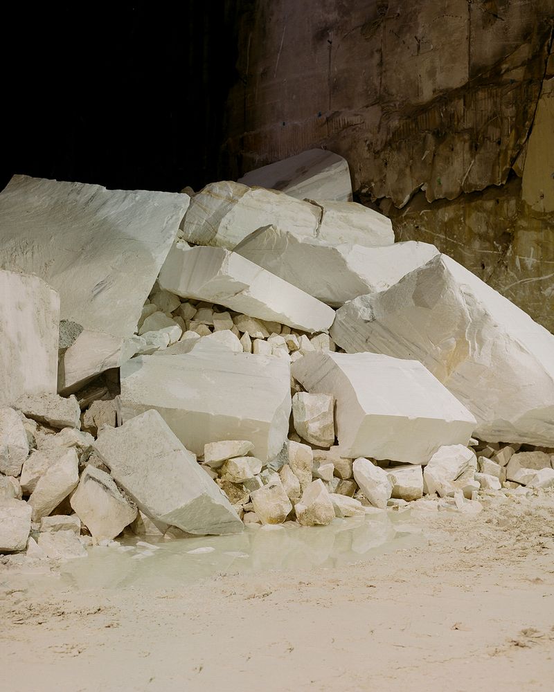 © Vincent Forstenlechner - Image from the Snow Pillars photography project