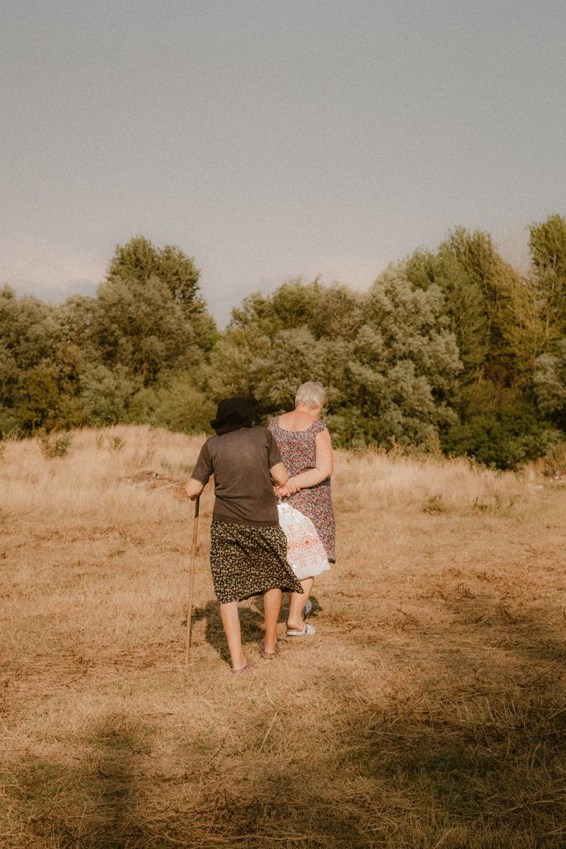 © Sara Lepore - Image from the Ingrediente pentru un tort de miere, cu dragoste photography project