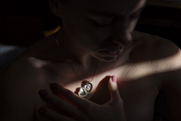 © Noémi Napsugár Melegh - Image from the All the colours within this pitch-black darkness photography project