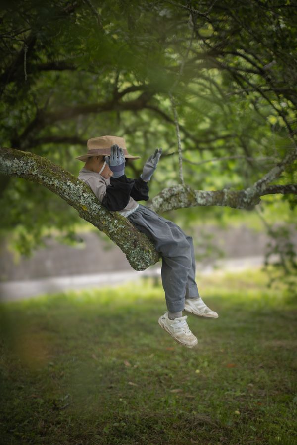 © hiroko murayama - Image from the The Illusion of Us photography project