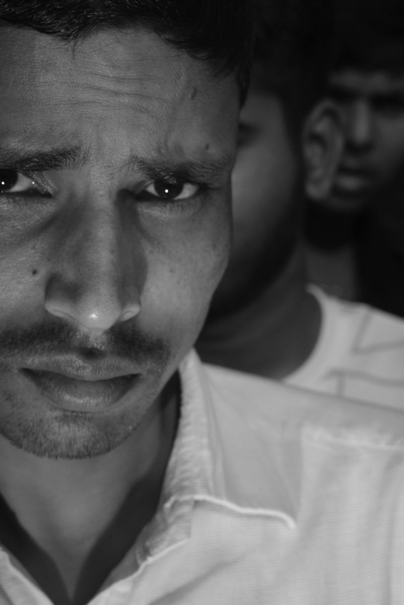 © Sushant - Encountering