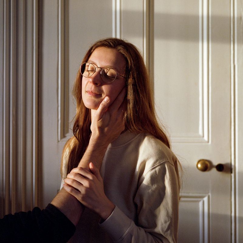 © Valentine de Villemeur - Image from the I've always wanted to be a mom photography project