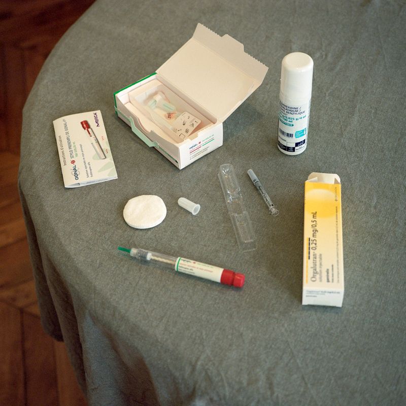 © Valentine de Villemeur - Image from the I've always wanted to be a mom photography project