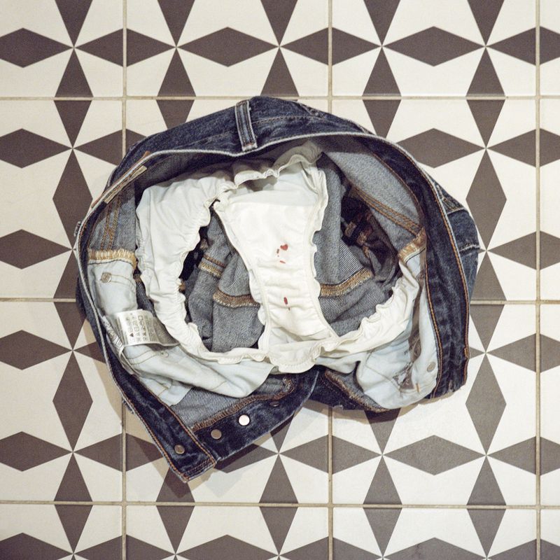 © Valentine de Villemeur - Image from the I've always wanted to be a mom photography project