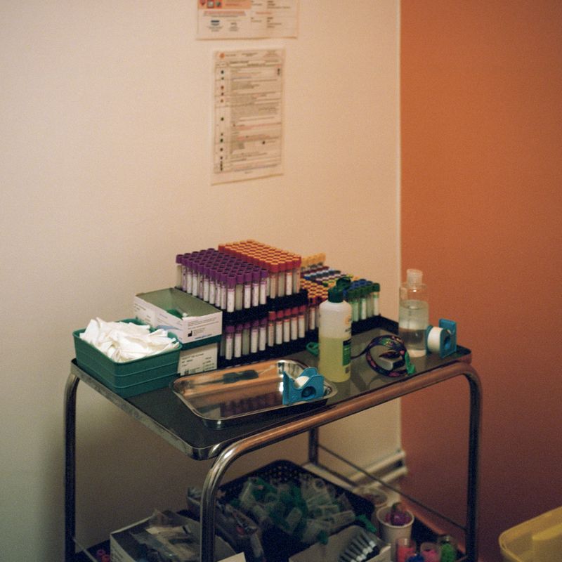 © Valentine de Villemeur - Image from the I've always wanted to be a mom photography project