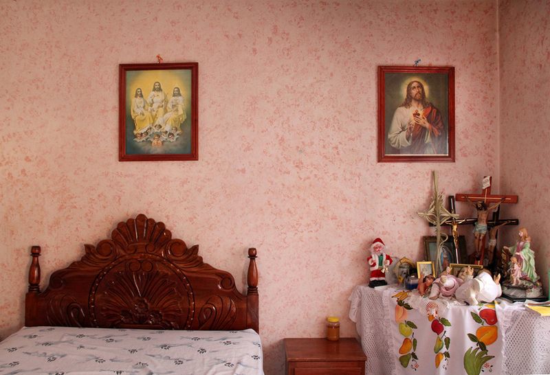 © Julie Grace Immink - Interior of a bedroom
