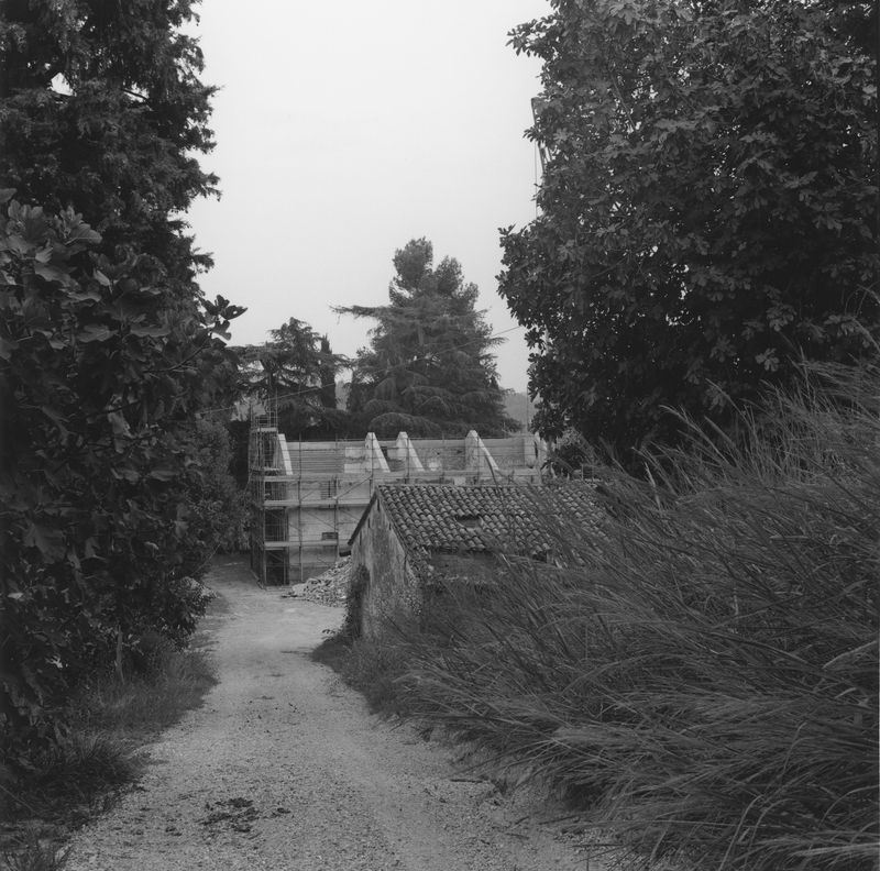 © NICOLE MARCHI - no more cottage than my bis grandmother in restructuring (2019)