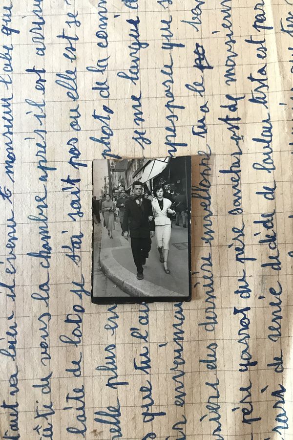 © Camille Carbonaro - Image from the My mother, the source photography project