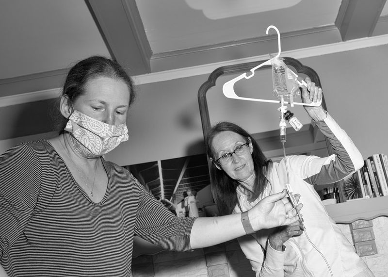 © Maggie Shannon - Image from the Extreme Pain, but Also Extreme Joy photography project