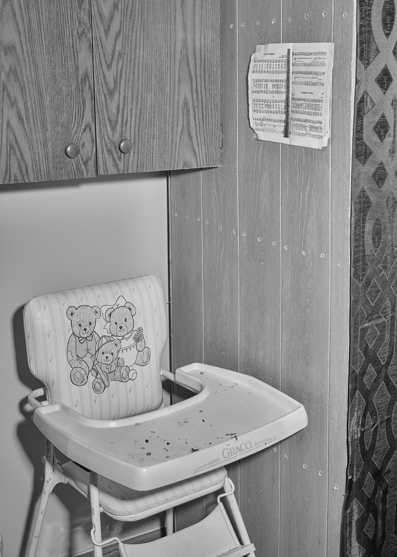 © Maggie Shannon - Image from the Extreme Pain, but Also Extreme Joy photography project