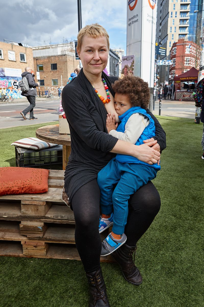 © Nitin Sachania - Image from the Breastfeeding in Public - Wherever, Whenever! photography project