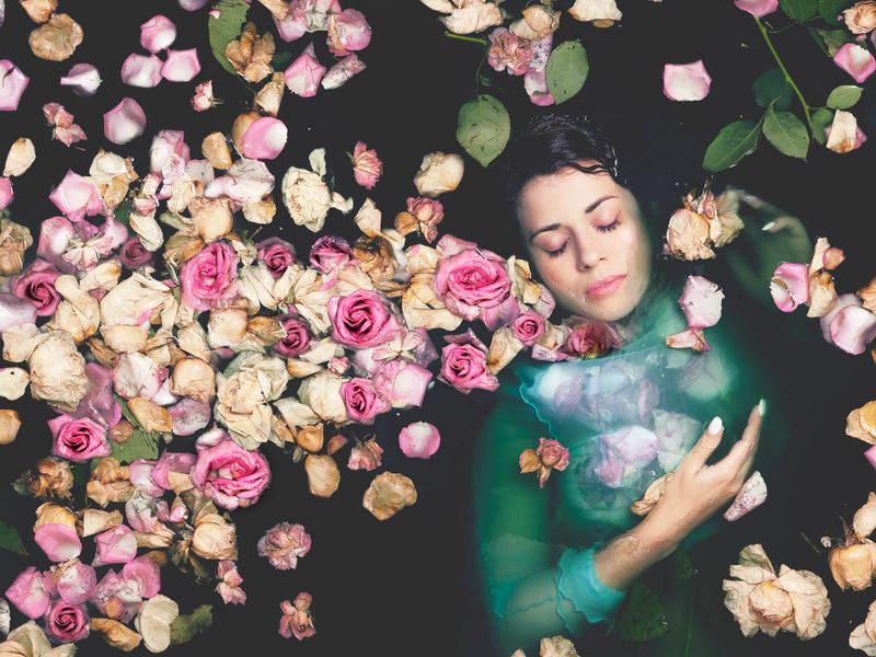 © Ana Espinal - Heavy Heart, Flows in the Sea