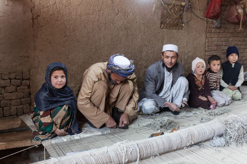 © Agha Waseem Ahmed - Image from the On a Loom of Hope, Under Shadows of Uncertainty, Generations Weave the Fabric of Survival. photography project