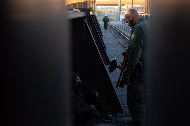 © David Peinado Romero - Image from the walk of the migrants photography project