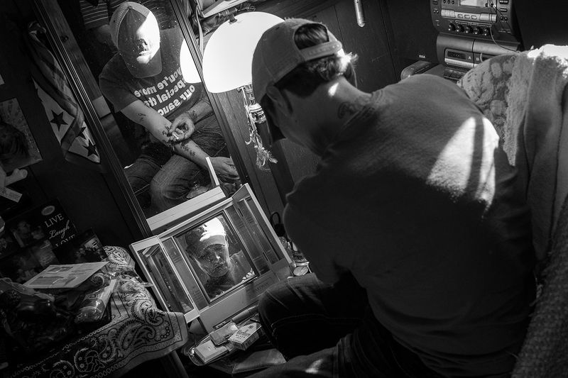 © Jared Ragland - Image from the HELLBENDER photography project