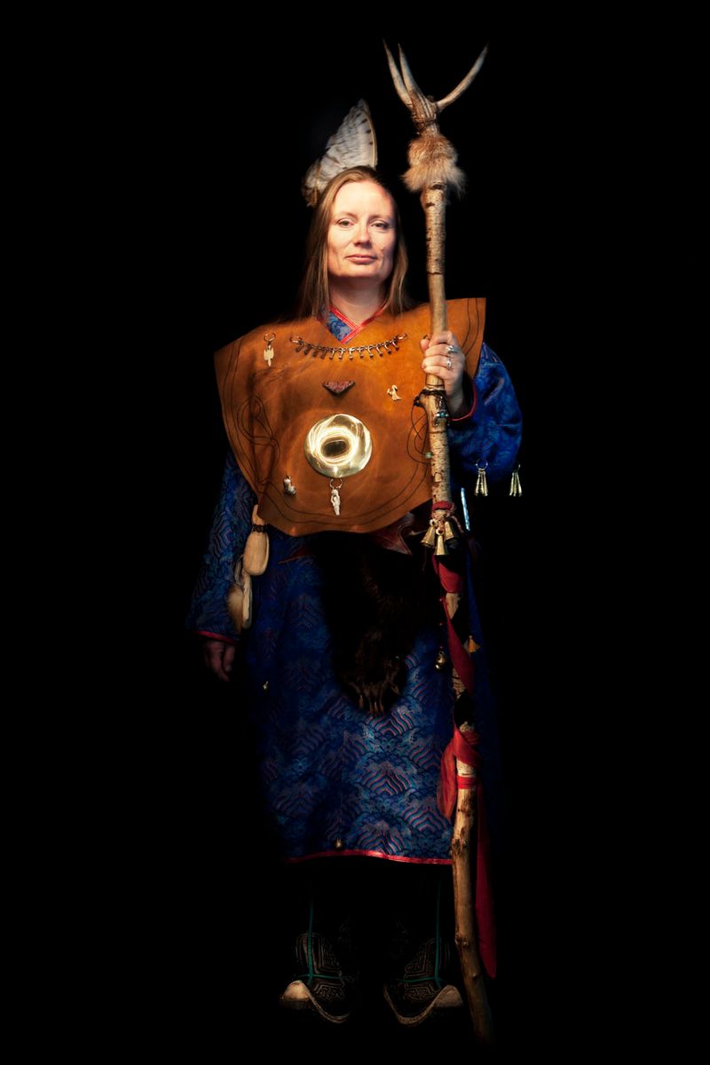 © Flore-aël SURUN - Image from the Shamans of the Circle of Wisdom photography project