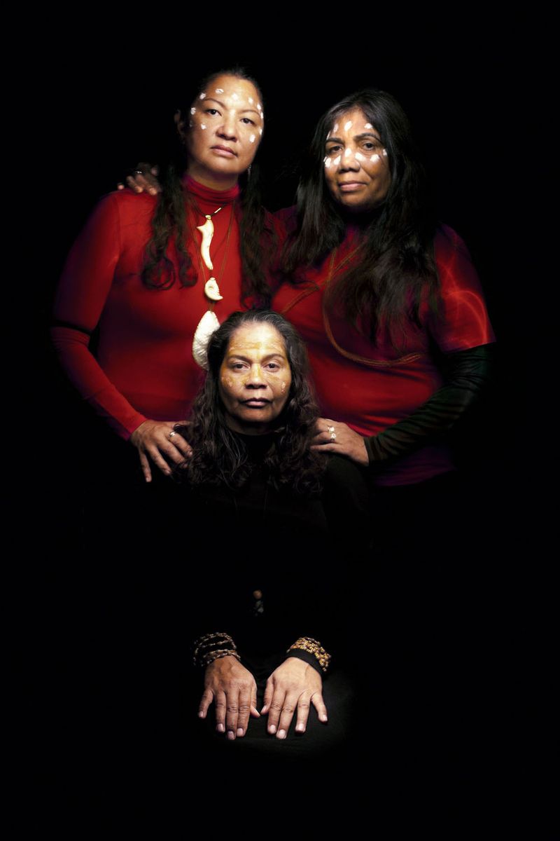 © Flore-aël SURUN - Image from the Shamans of the Circle of Wisdom photography project