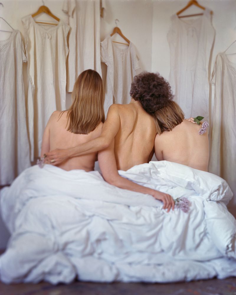 © Olivia Phare - Renunciation, 2022 // 4x5 Film Photograph