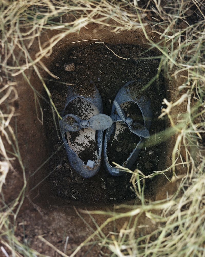 © Olivia Phare - Jephthah's Daughter, 2020 // 4x5 Kodak Portra, 160