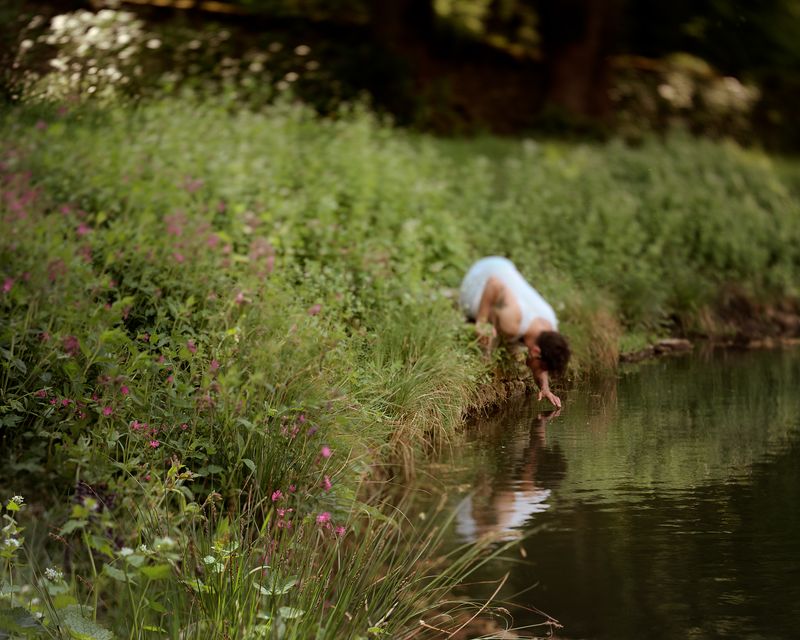 © Olivia Phare - A Bodiless Dream, 2022 // 4x5 Film Photograph