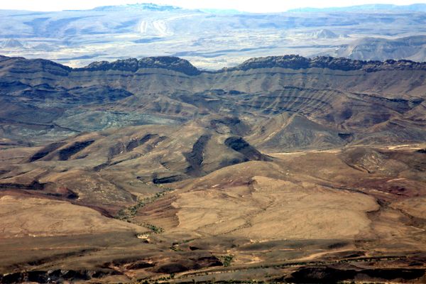 © Matya Shick - Image from the Ramon, an alien erosion crique photography project