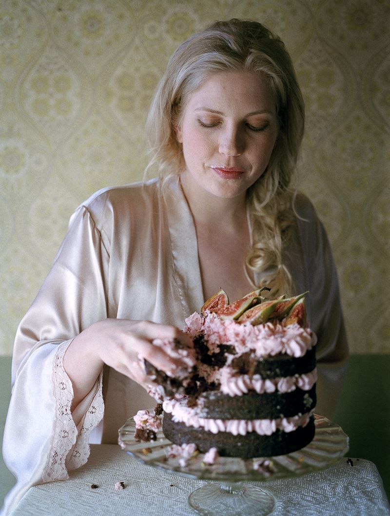 © Elsbeth Tijssen - Amsterdam, The Netherlands 2018. Chocolate cake. Styling: Henriëtte Tomassen & Marleen Maria Hair & makeup: Carmen Gonzalez