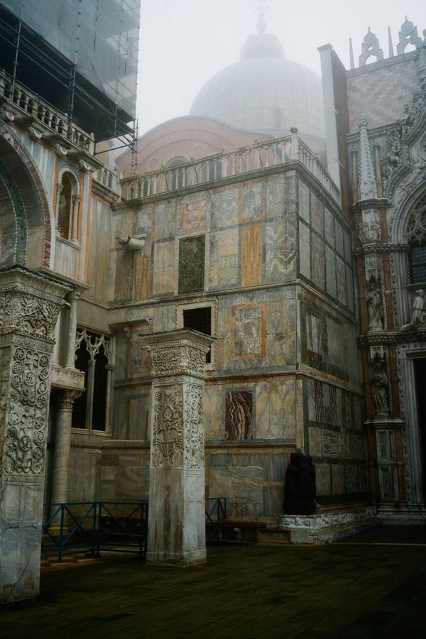 © Fabian Hammerl - Things As They (Venice)