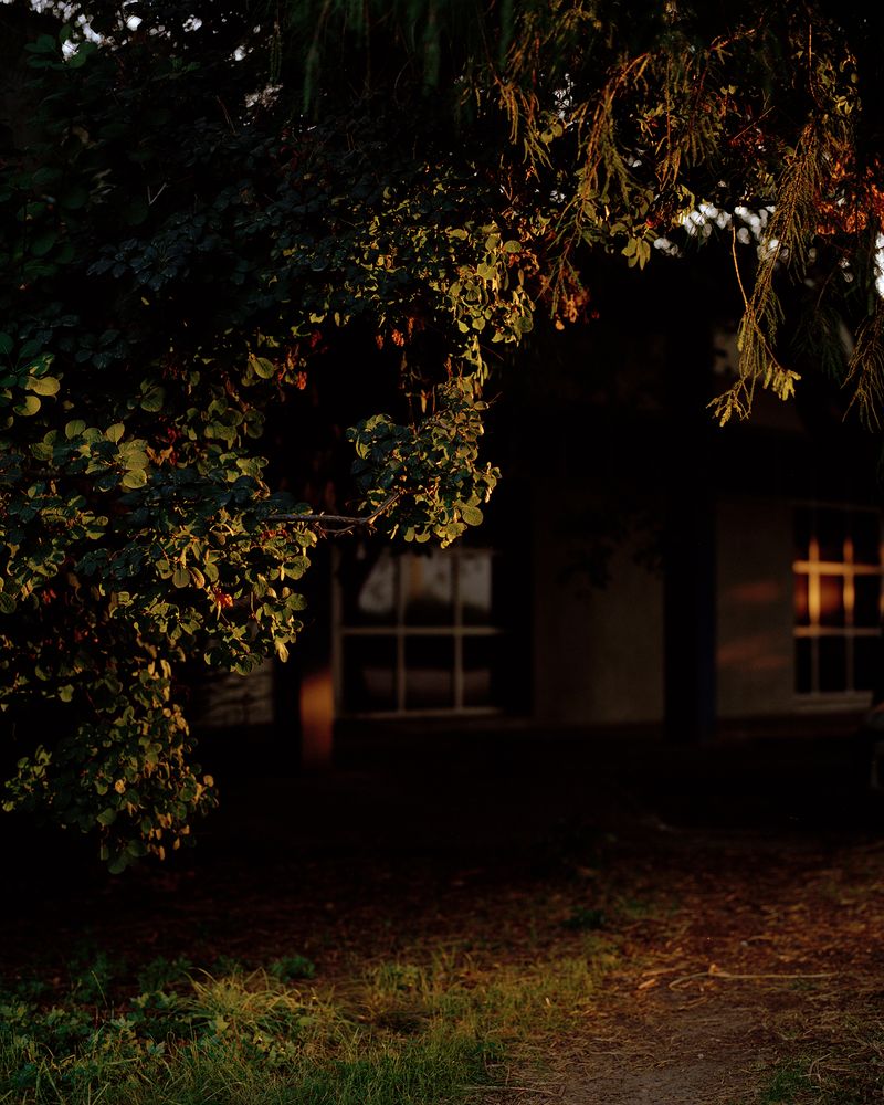 © Emily Graham - Image from the The Blindest Man photography project