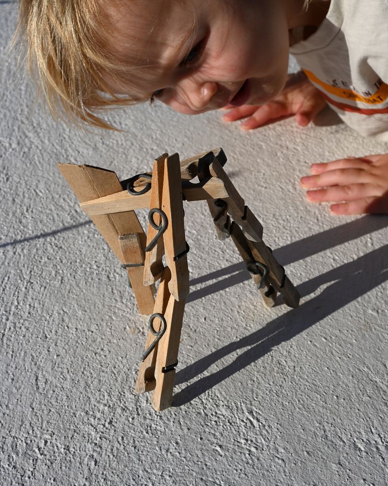 © Emily Graham - New monuments, 2021.