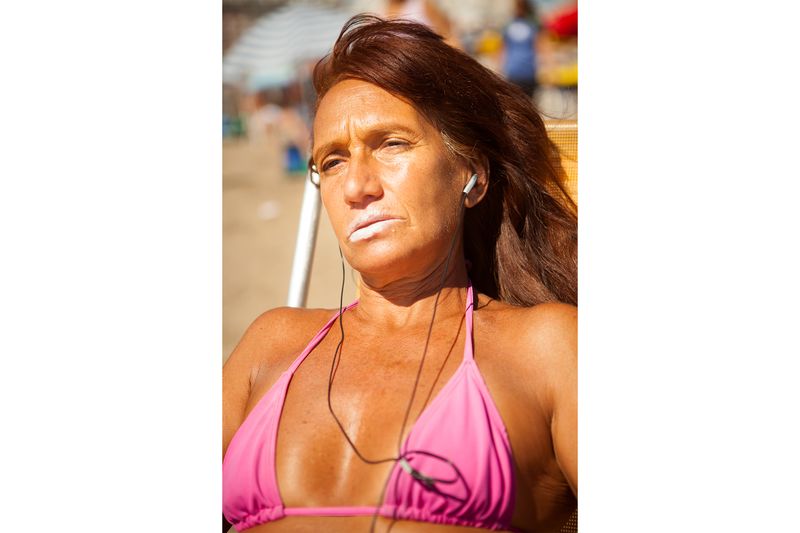 © Ignacio Coló - Image from the Golden ladies photography project