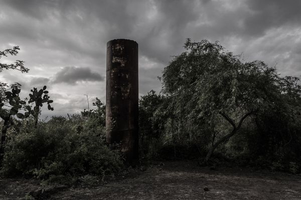 © Francisco Jarrin - Image from the Colonization and progress in Galapagos photography project