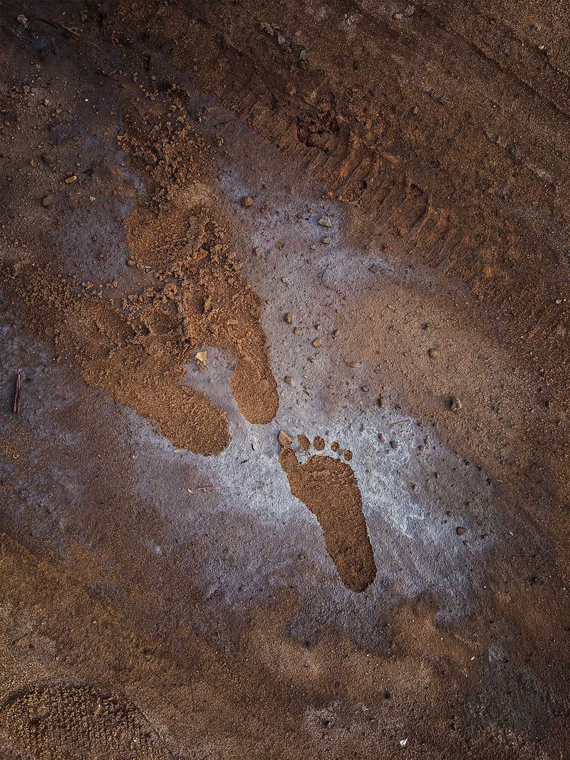 Parmenas Awudza, "Passage", 2022