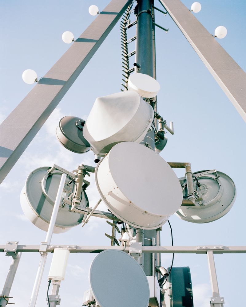 © Silas Bahr - A radio station on Uetliberg near Zürich.