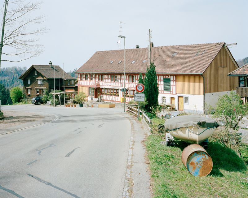 © Silas Bahr - Image from the Semjase's Friend photography project