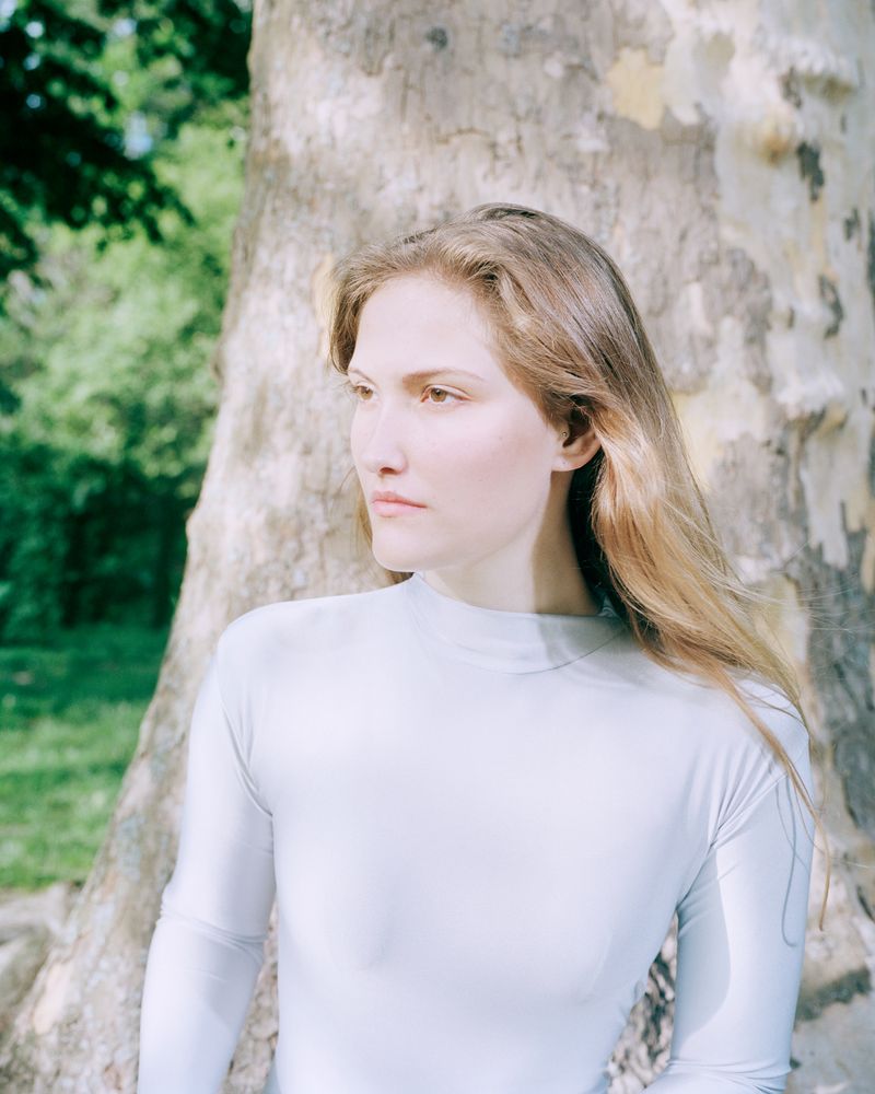 © Silas Bahr - Semjase wearing the space suit Billy described in "The Truth about the Pleiadians".