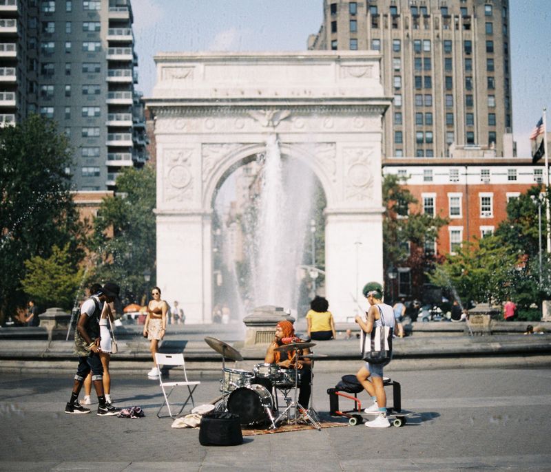 © Kimberly Wee Ebol - Image from the Mundane photography project