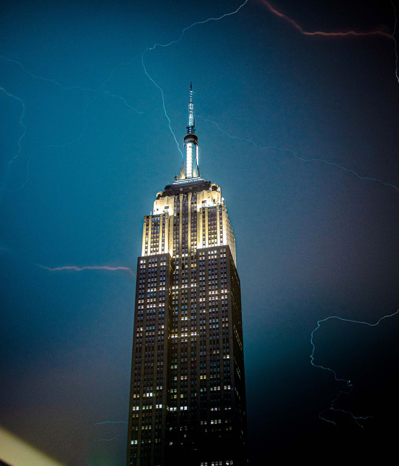 © Kimberly Wee Ebol - Image from the Mundane photography project