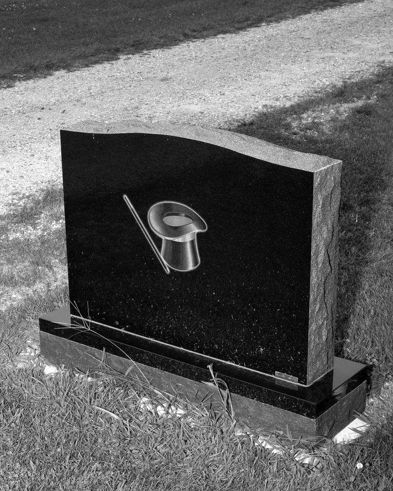 © Sam Gulliver - The grave of a magician in Colon, Michigan.