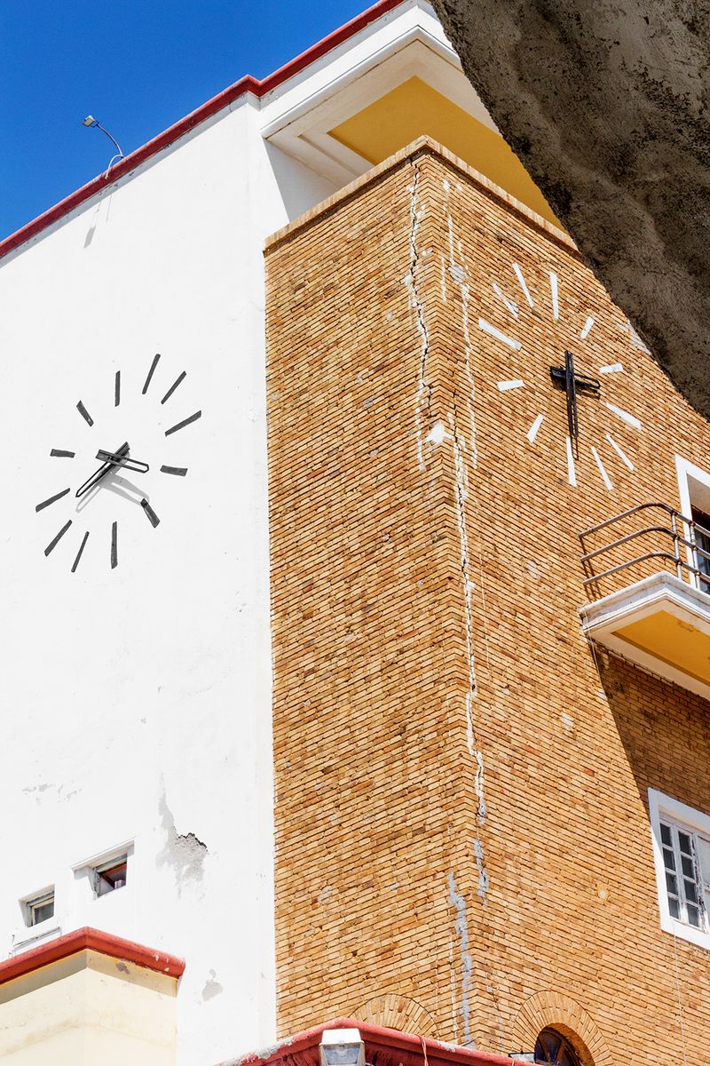 © Florine Thiebaud - Image from the Breaking Point photography project