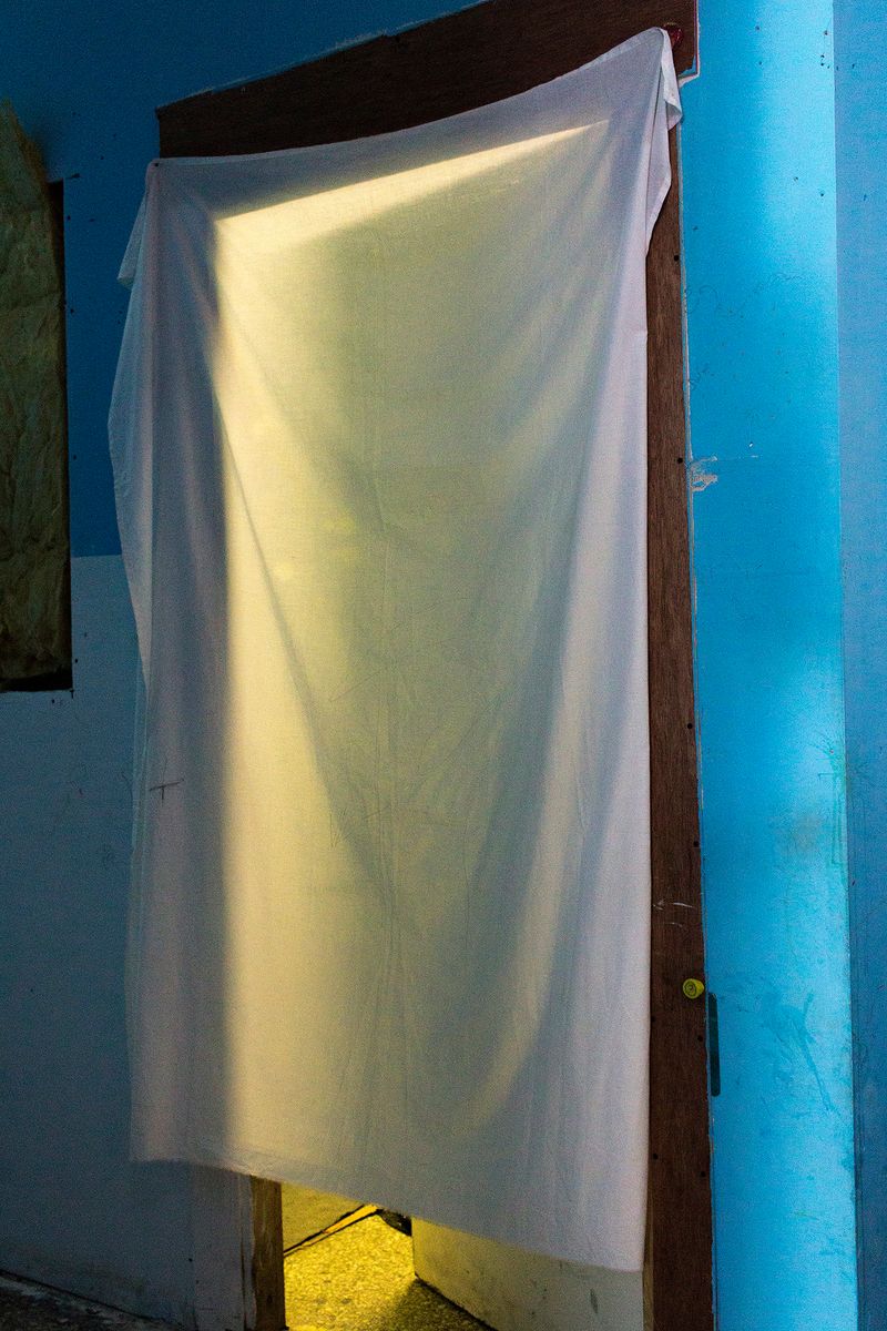 © Florine Thiebaud - Image from the Breaking Point photography project