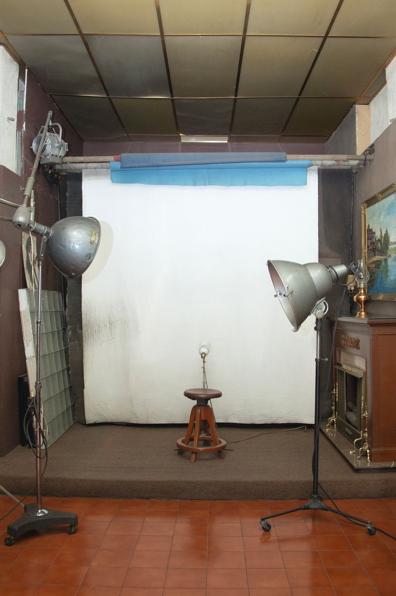 © Melba Arellano - Foto Regalos is one of the oldest photographic studio still opened in the city