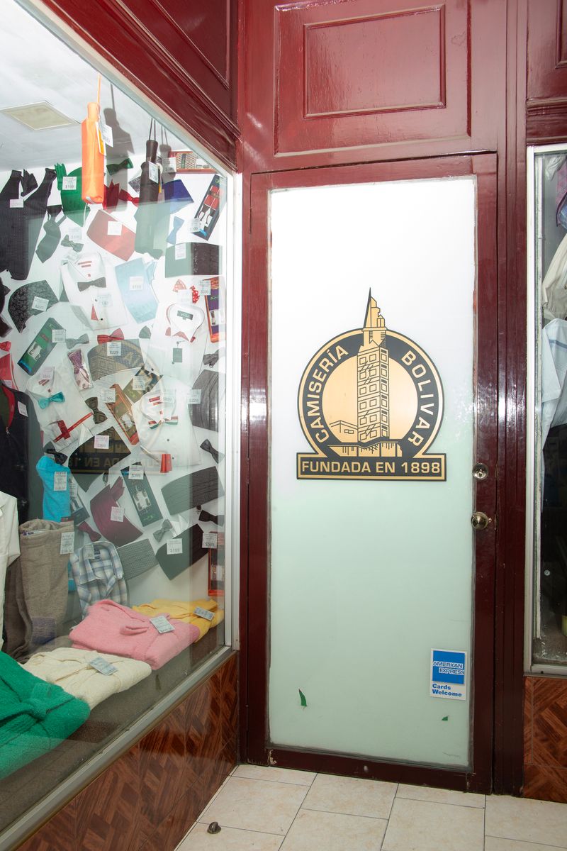 © Melba Arellano - Camisería Bolivar, one of the oldest men´s fashion boutique in the city.