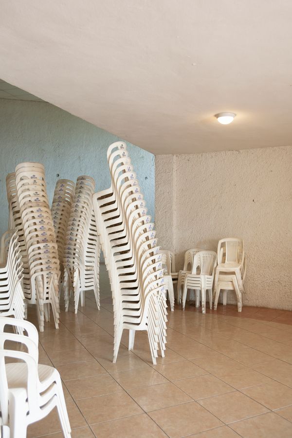 © Melba Arellano - Image from the THE MUNICIPAL PALACE photography project