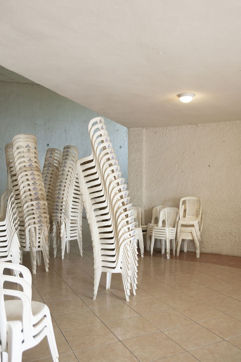 © Melba Arellano - Image from the THE MUNICIPAL PALACE photography project