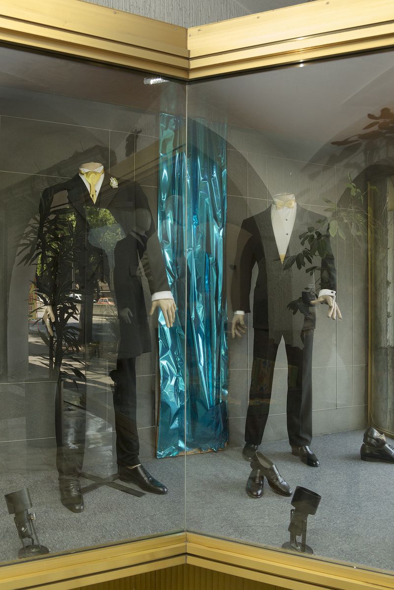 © Melba Arellano - Tuxedo rental business of several generations of the García family