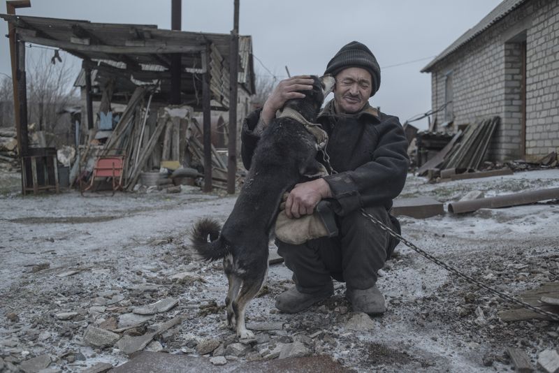 © Valery Melnikov - Image from the Gray Zone photography project