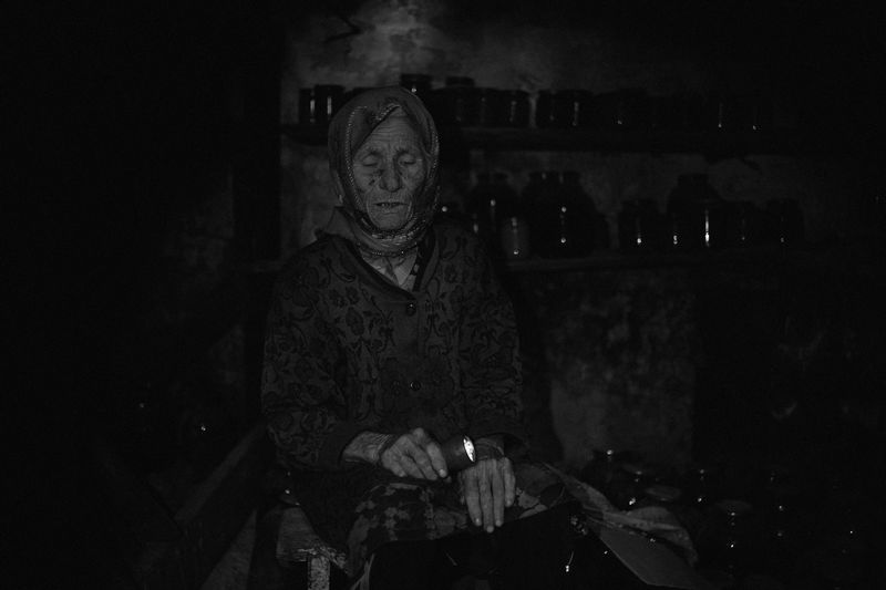 © Valery Melnikov - Image from the Underground photography project