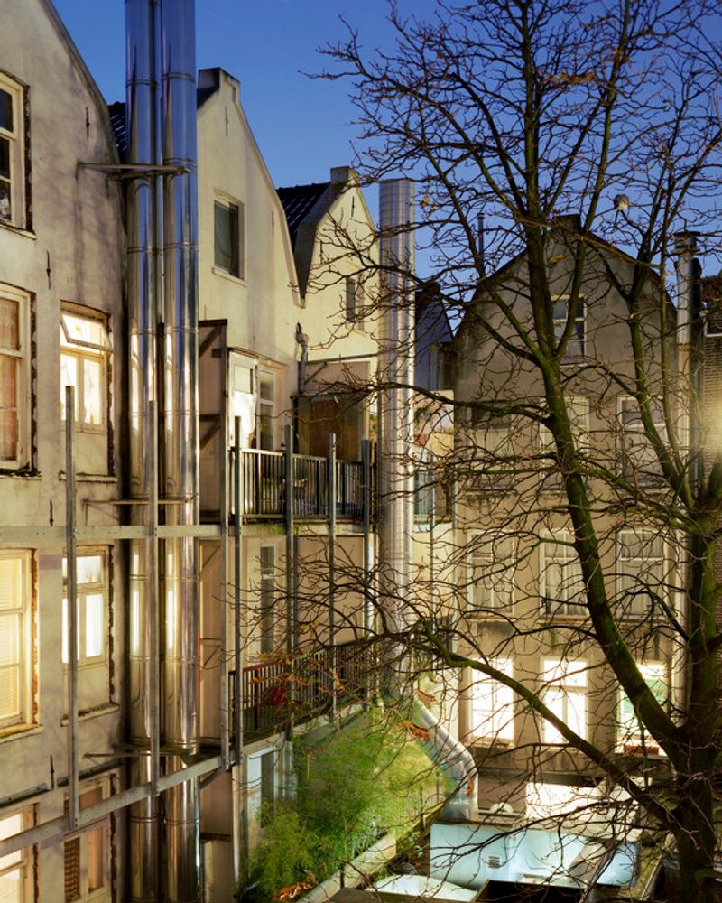 © Jordi Huisman - Image from the Rear Window photography project