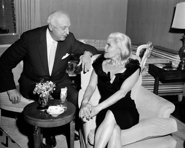 © Jennifer Greenburg - A girl as pretty as you doesn't need any words at all, 2018